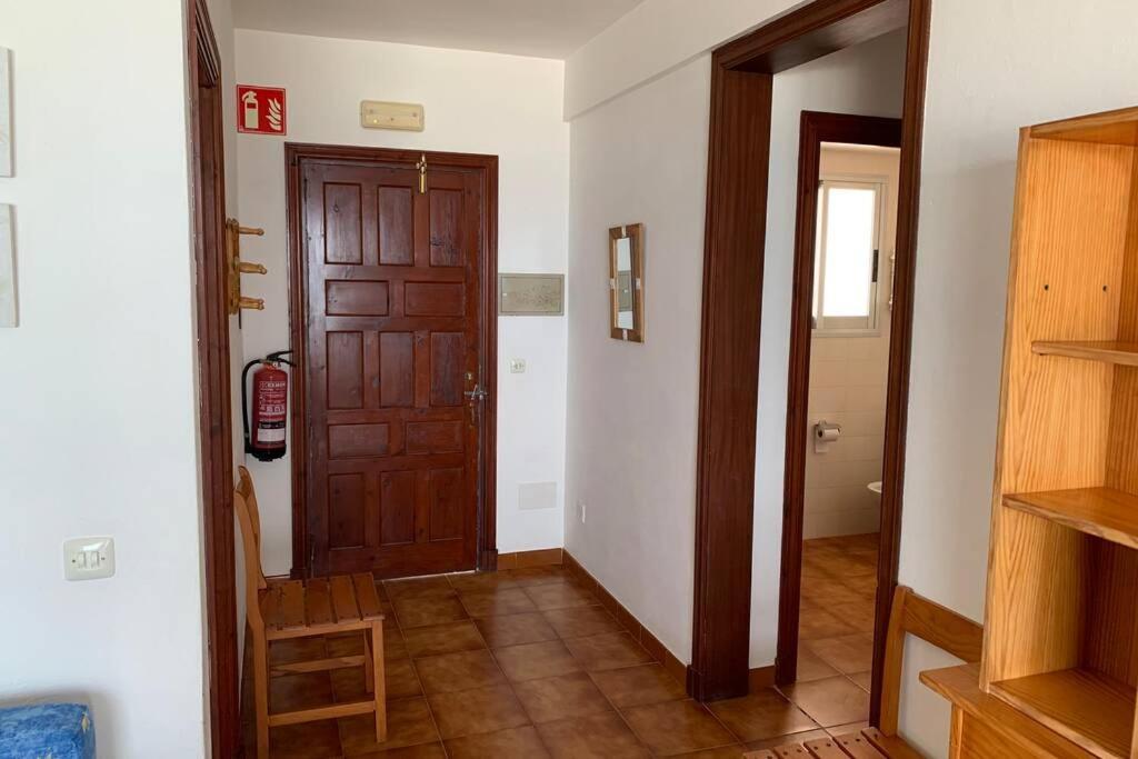 Apartamento En Playa Santo Tomas 1-5 Es Migjorn Gran Esterno foto