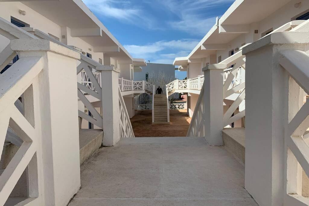 Apartamento En Playa Santo Tomas 1-5 Es Migjorn Gran Esterno foto